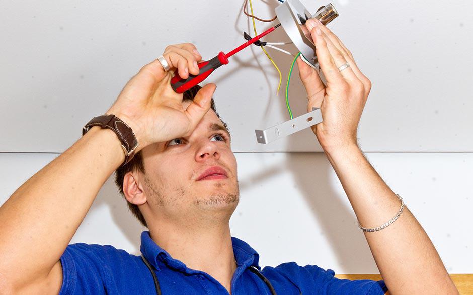 travail électricien Bois-d'Arcy